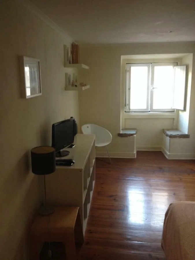 Studio In The Heart Of Alfama Lisbon Apartment